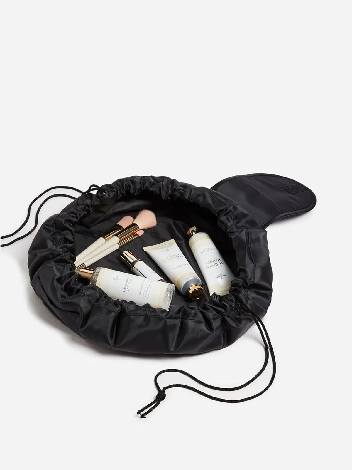 Glamora - The Ultimate Cosmetic Bag